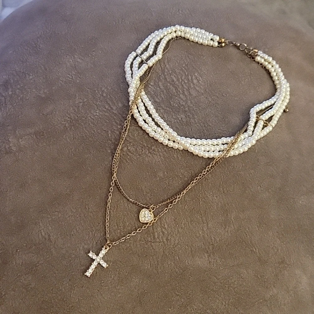Y2k Glass Pearl Layered Chain Cross Heart Pendant Flapper Necklace